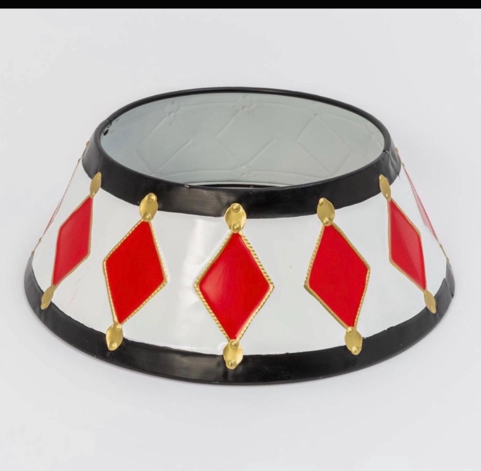 Harlequin Drum Tree Collar